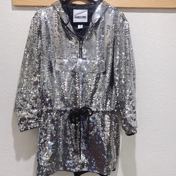 Moschino x H&M Silver Sequin Hooded Mini Dress - Picture 16 of 16